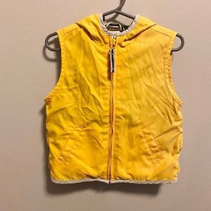 GAP Vest